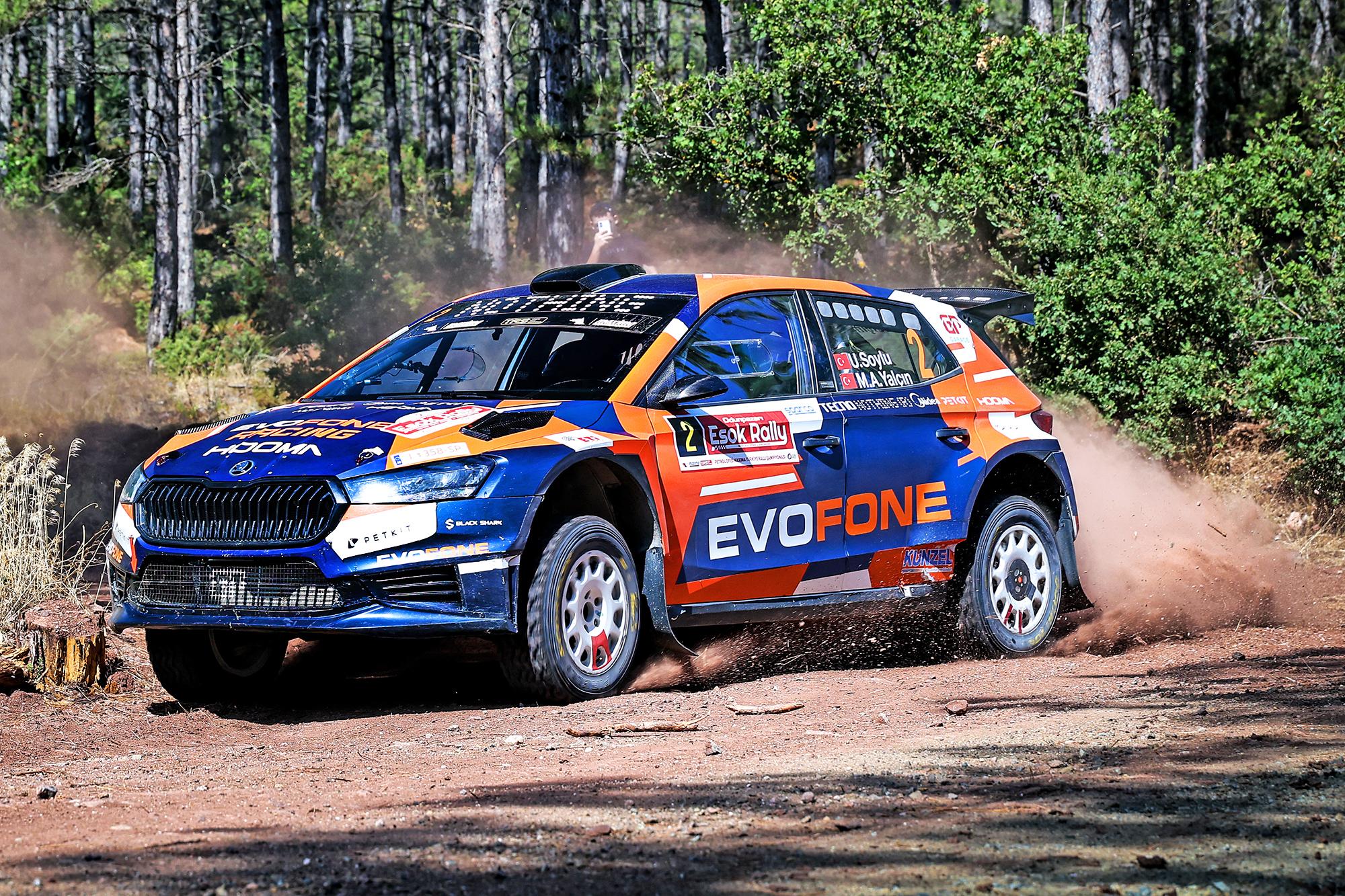 Eskişehir Rallisi Tozu Dumana Kattı