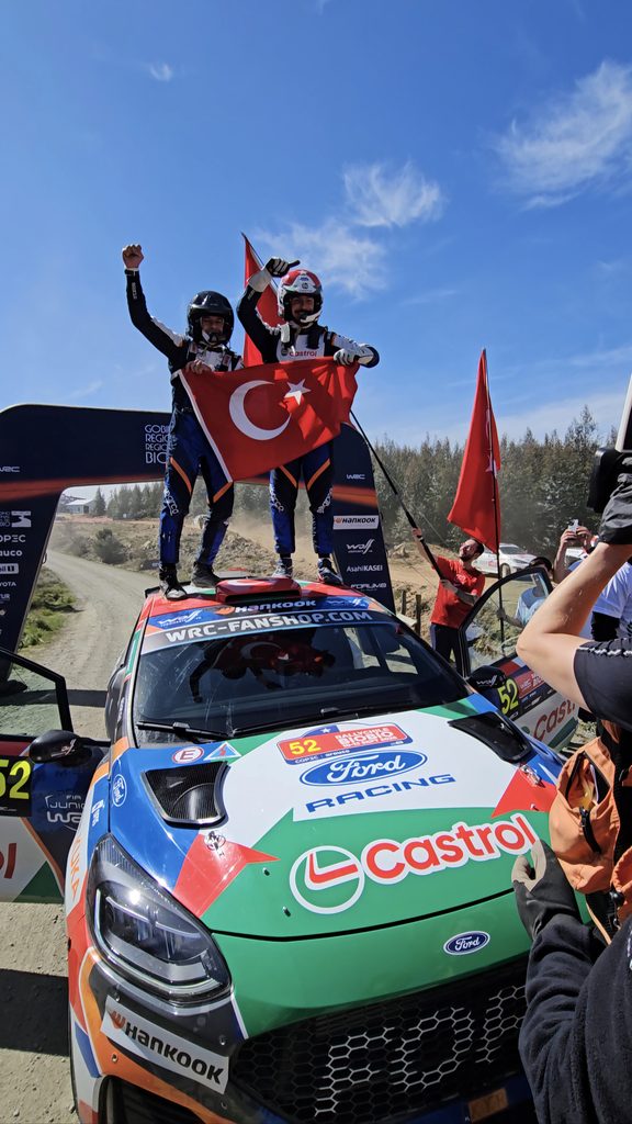 Castrol Ford Team Türkiye Pilotu Ali Türkkan Dünya Şampiyonu !