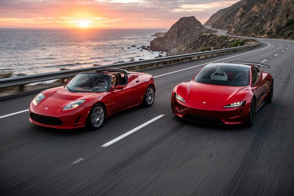 TESLA Roadster : UÇUYORRRR! (cidden uçuyor)