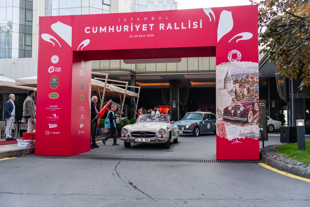 2026 senesi KLASİK OTOMOBİL SEZONU’nun son rallisi olan CUMHURİYET RALLİSİ’ni Çiğdem-Cengiz KABATEPE kazandı.