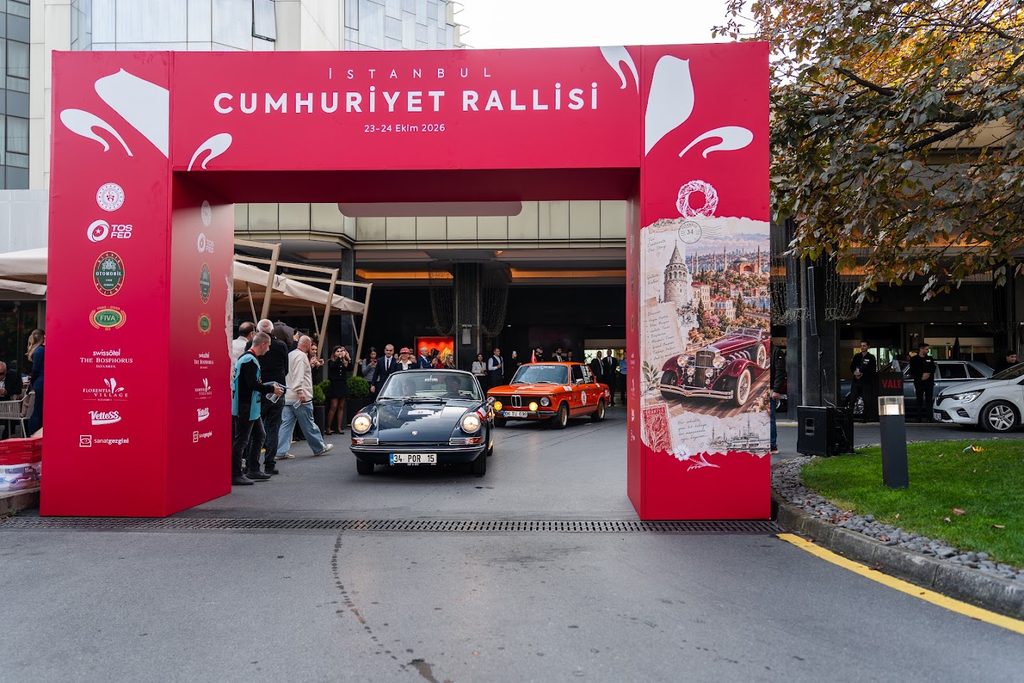 2026 senesi KLASİK OTOMOBİL SEZONU’nun son rallisi olan CUMHURİYET RALLİSİ’ni Çiğdem-Cengiz KABATEPE kazandı.