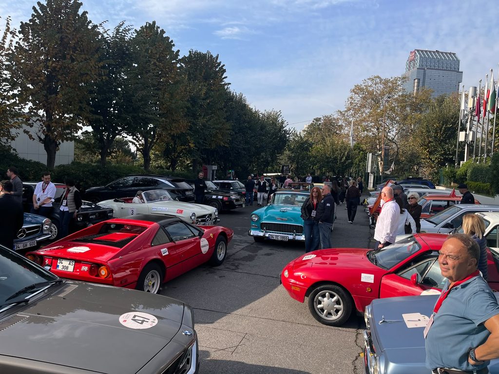 2026 senesi KLASİK OTOMOBİL SEZONU’nun son rallisi olan CUMHURİYET RALLİSİ’ni Çiğdem-Cengiz KABATEPE kazandı.